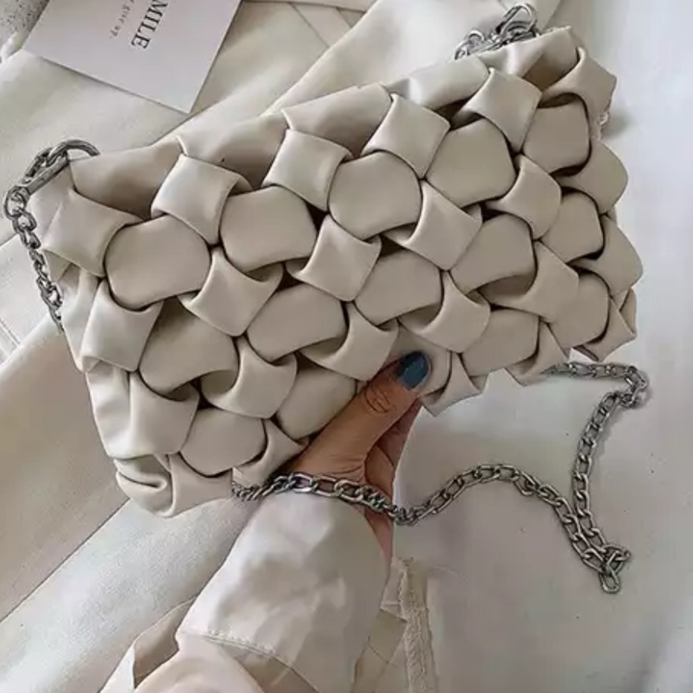 Weave Clutch-FREE with gowns over $200